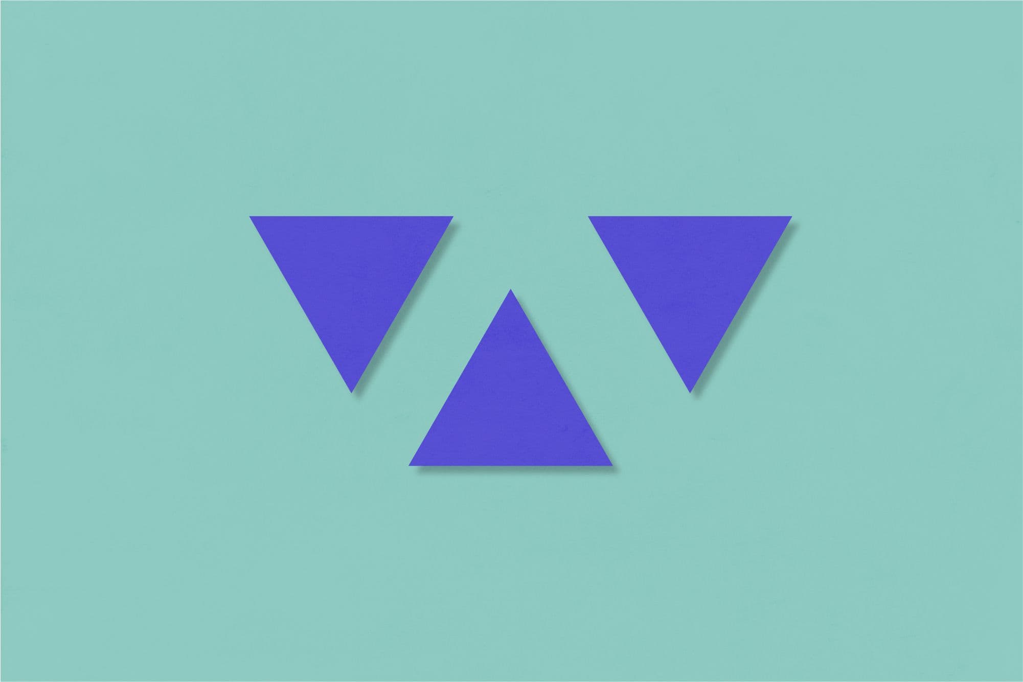 Ein Bild mit der Farbkombination Beruhigendes Türkis und Intensives Violett