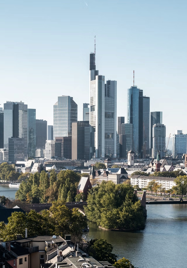 Frankfurt Skyline als Kontaktbild für Grundwerk Legal Rechtsanwälte aus Frankfurt